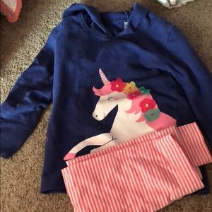 Unicorn sweatshirt with hood and pants
